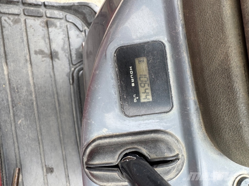 Yanmar SV08 (1E764) حفارات صغيرة أقل من 7 طن (حفارات صغيرة)