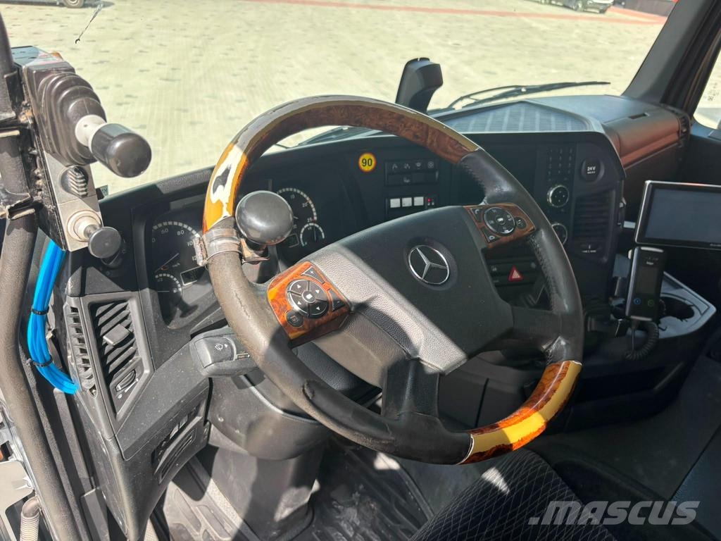 Mercedes-Benz Arocs 3251 8x4 BOX L=6155 mm Sklápače