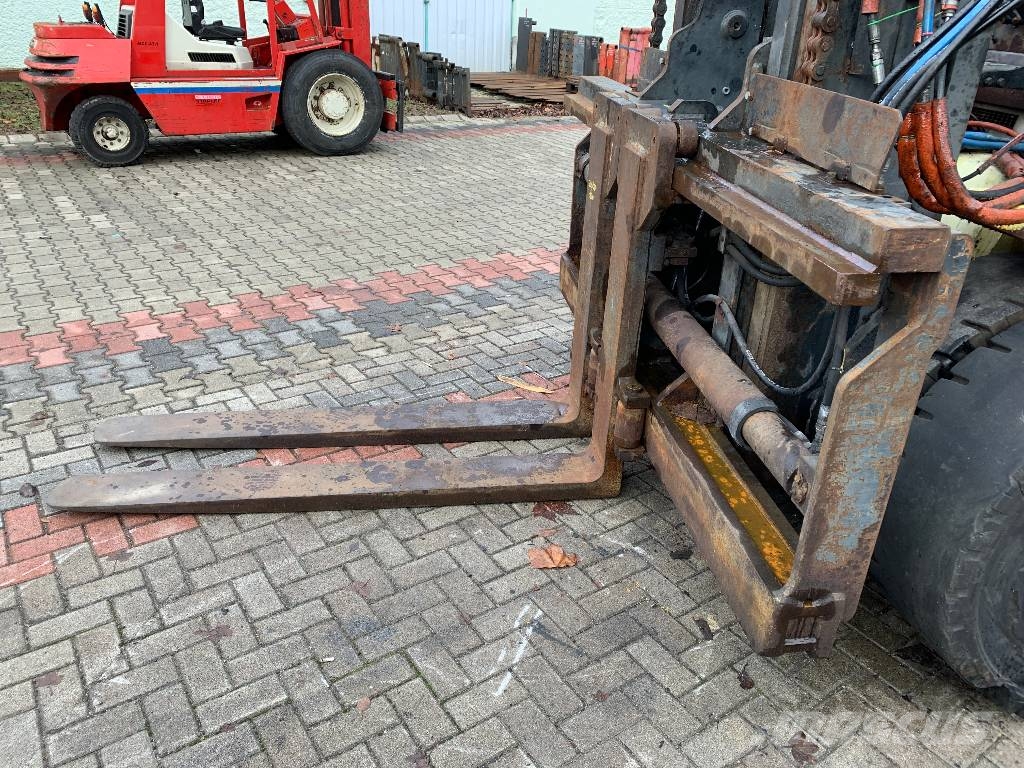 Kalmar DCE120-6 V-3519 IO Diesel heftrucks