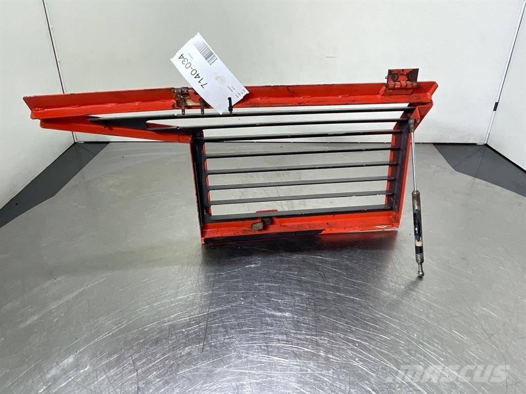 Ahlmann AZ14-1108669A/4109797A-Seitentuer links Saseler