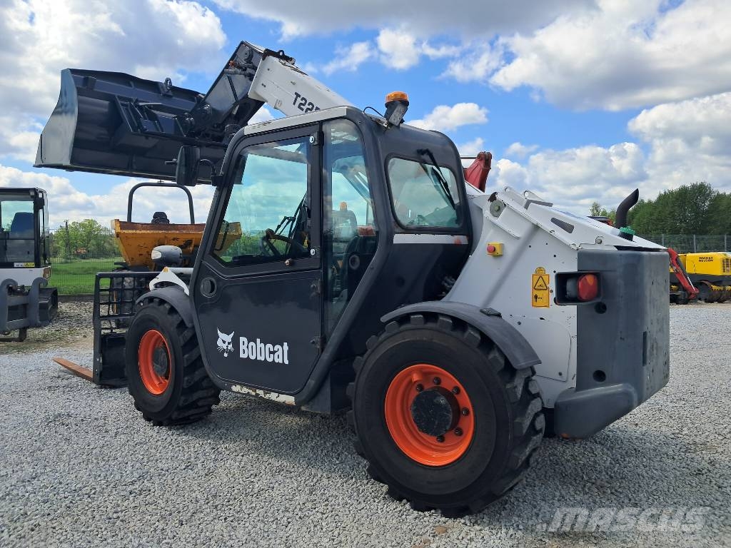 Bobcat T 2250 CAT MANITOU WEIDEMANN JCB Telescopic handlers
