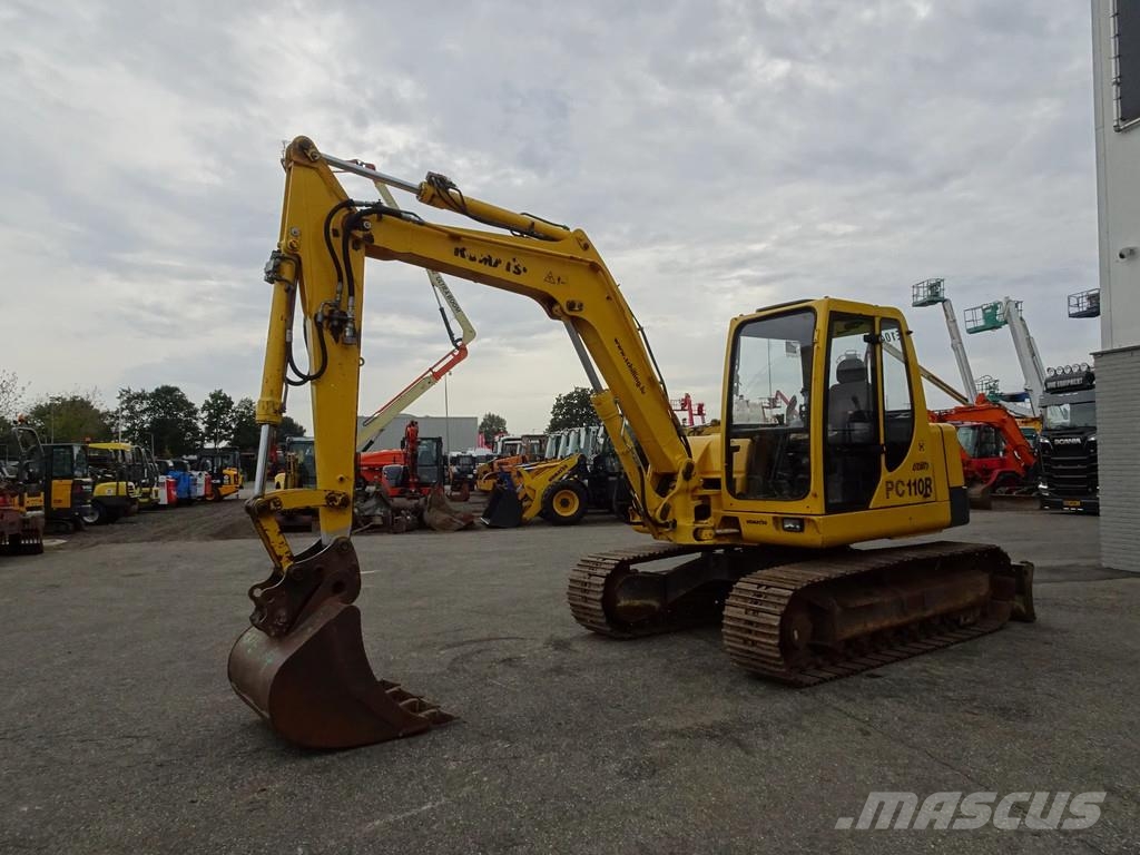 Komatsu PC110R 대형 굴삭기 29톤 이상