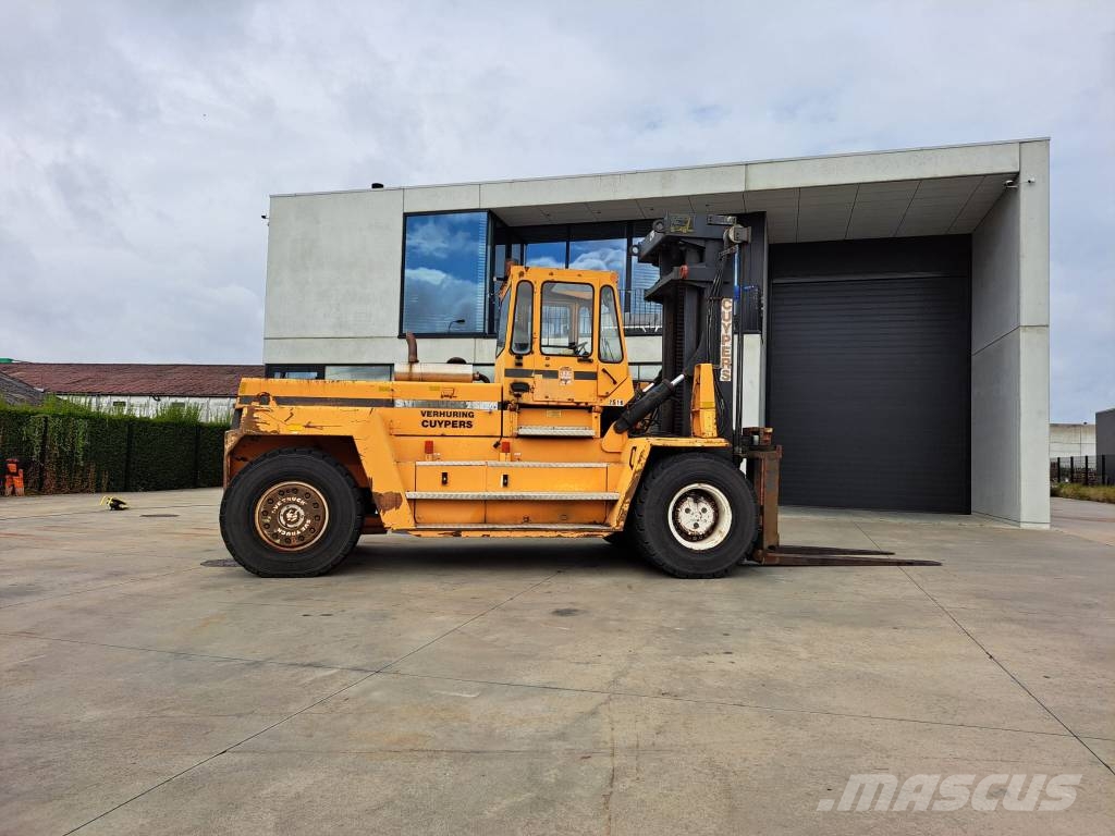 Svetruck 25120-42 شاحنات الديزل