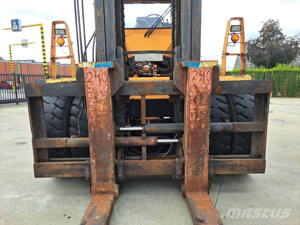 Svetruck 25120-42 شاحنات الديزل