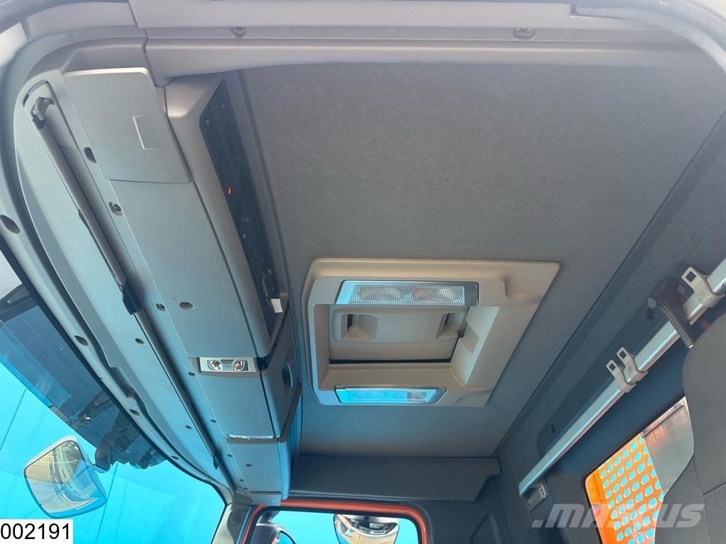 Renault C 430 8x4, EURO 6, Palfinger, Steel suspension Camiones de cama baja