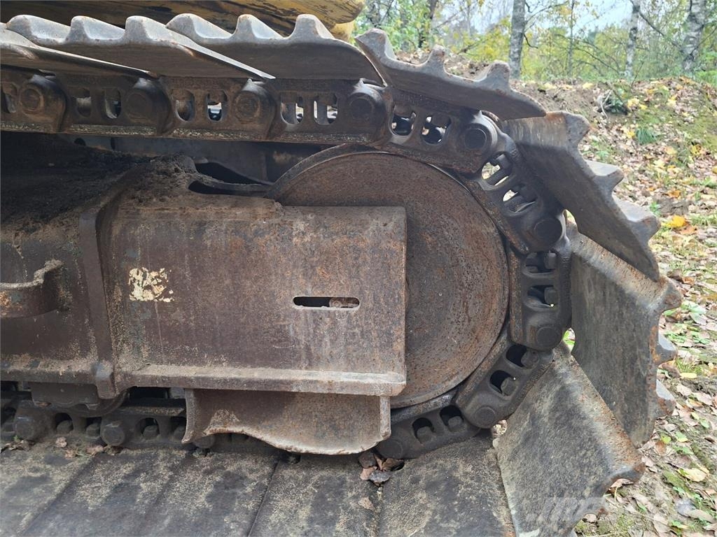 New Holland Kobelco 135SR-1ES Paletli ekskavatörler