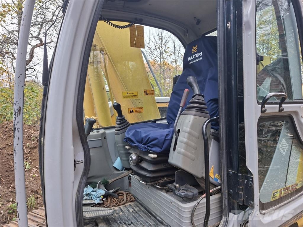 New Holland Kobelco 135SR-1ES Paletli ekskavatörler