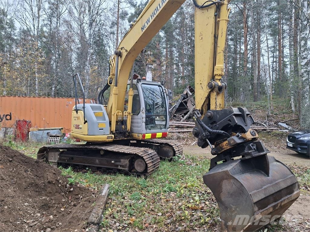New Holland Kobelco 135SR-1ES Paletli ekskavatörler