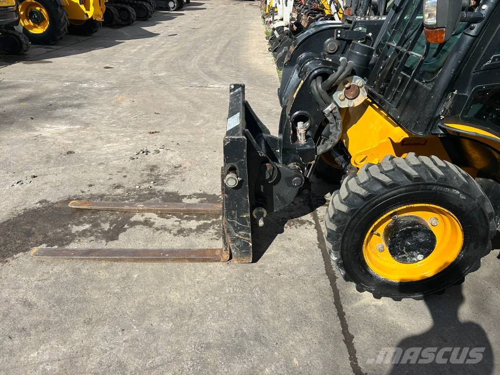 JCB 520-40 Teleskoplader