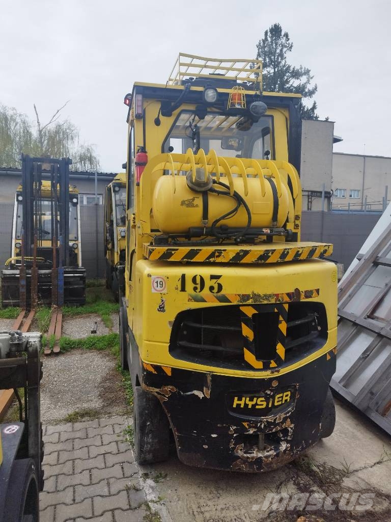 Hyster S7.0FT LPG forklifts