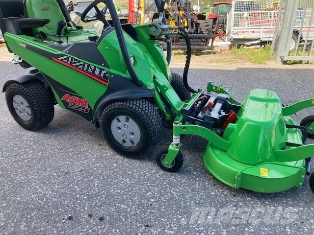 Avant 225 inkl. klippdäck 多用途機械