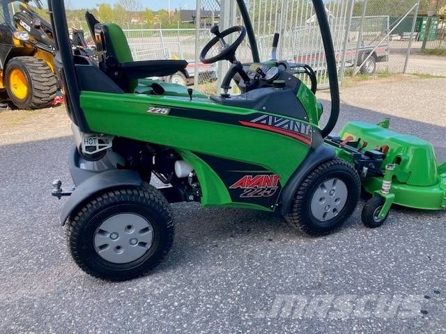 Avant 225 inkl. klippdäck 多用途機械