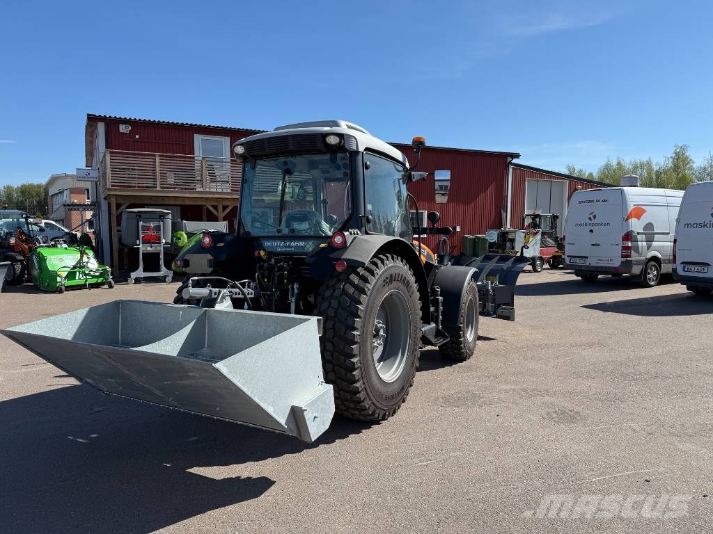 Deutz-Fahr 5075 D Tractors