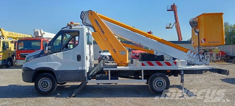 Iveco Daily Multitel MT202DS - 20,2m Teherautóra szerelt emelők és állványok