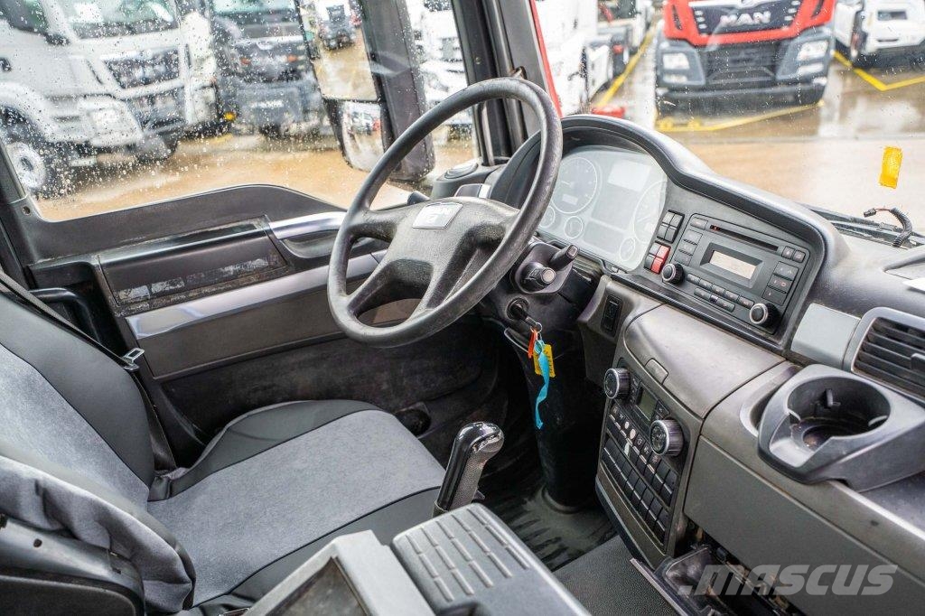 MAN TGS 35.400 BL - AJK 훅 리프트 트럭