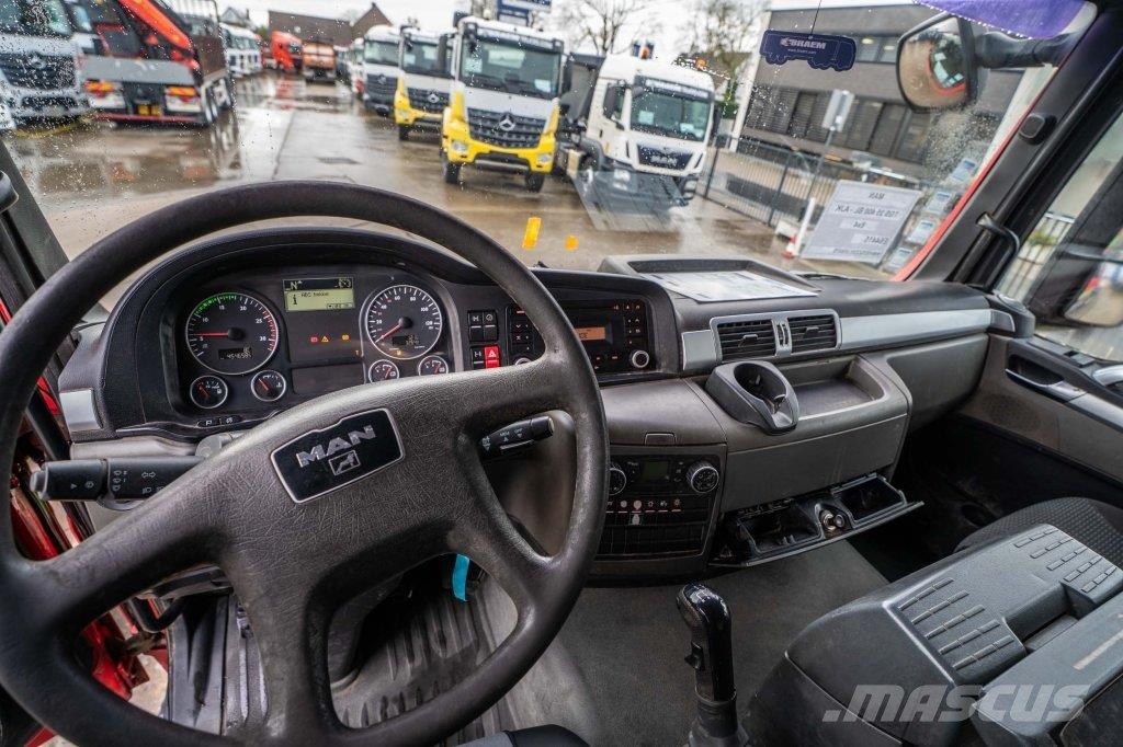 MAN TGS 35.400 BL - AJK 훅 리프트 트럭