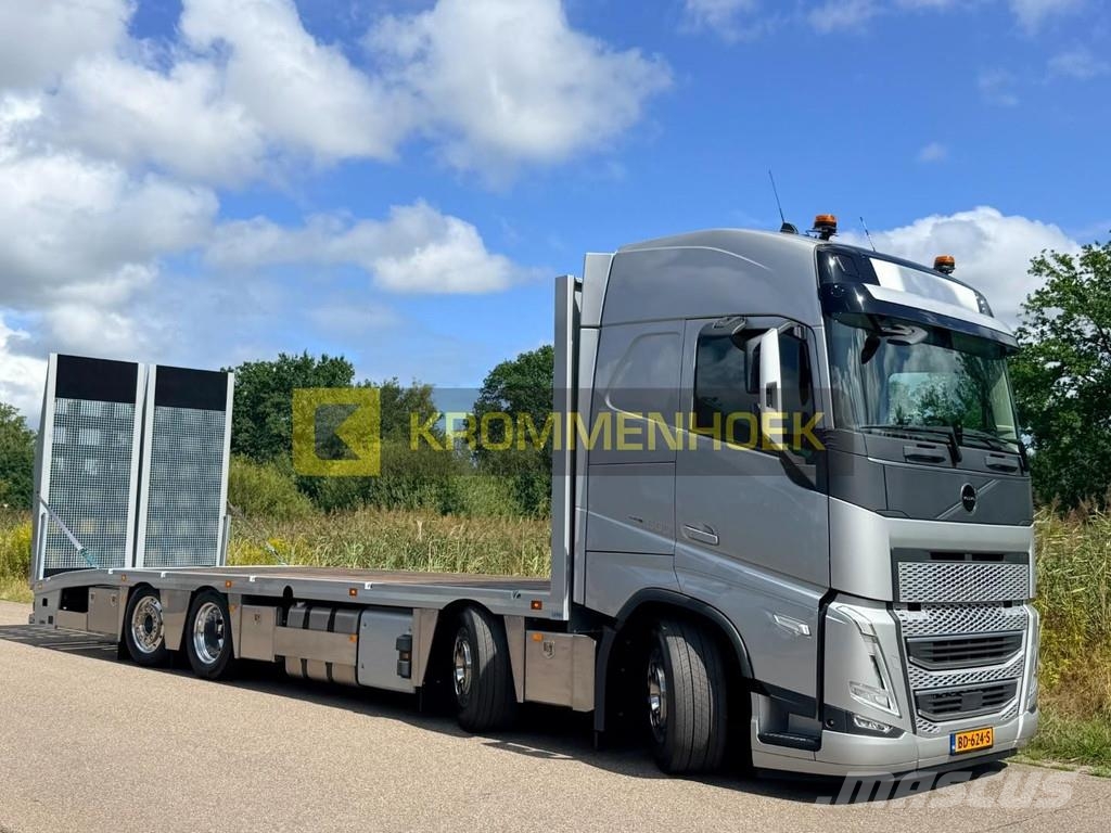 Volvo FH 500 8x2 Machine transporter | New Autonkuljetusautot