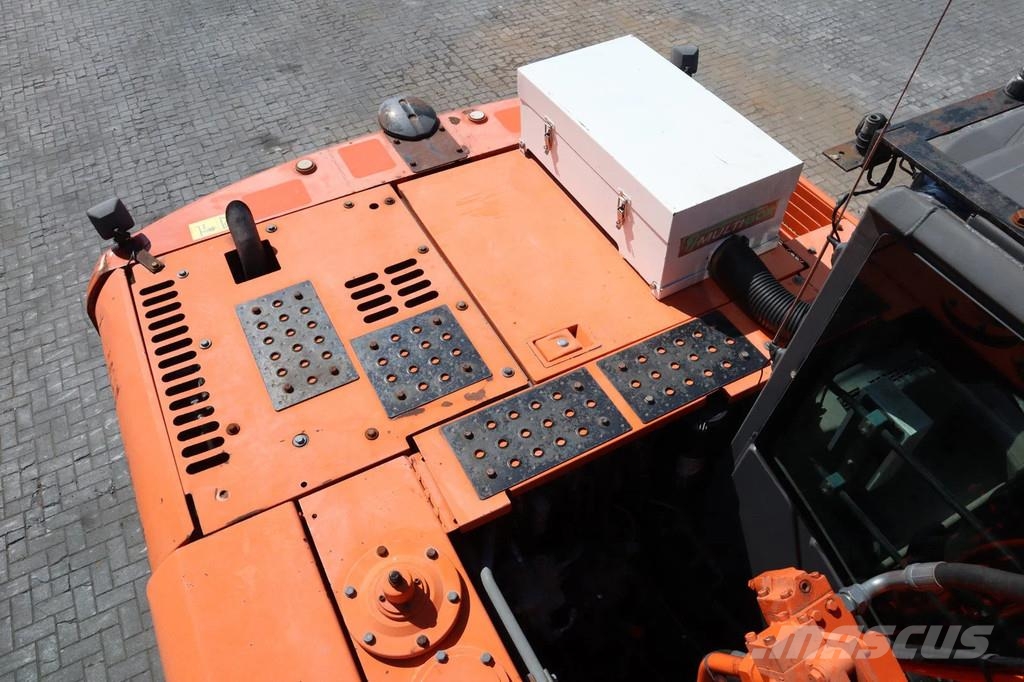 Hitachi ZX140 ZX140W-3 | ROTOTILT & BUCKET | DUTCH MACHINE Wielgraafmachines
