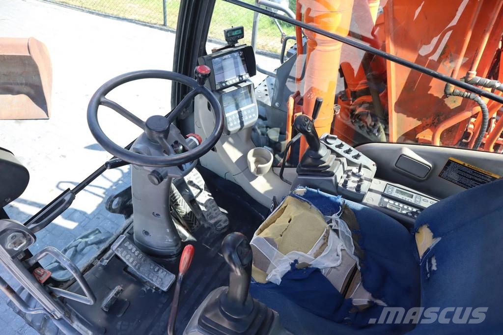Hitachi ZX140 ZX140W-3 | ROTOTILT & BUCKET | DUTCH MACHINE Wielgraafmachines