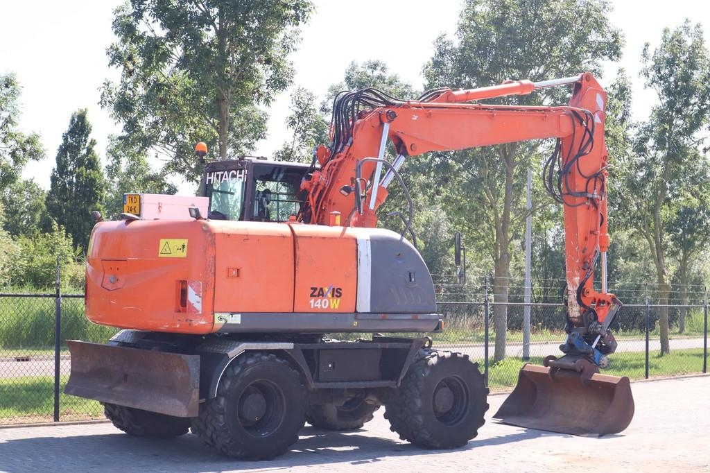 Hitachi ZX140 ZX140W-3 | ROTOTILT & BUCKET | DUTCH MACHINE Wielgraafmachines