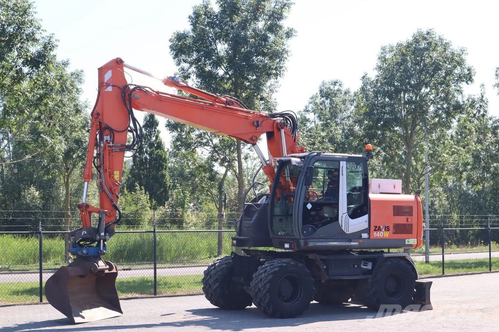 Hitachi ZX140 ZX140W-3 | ROTOTILT & BUCKET | DUTCH MACHINE Wielgraafmachines