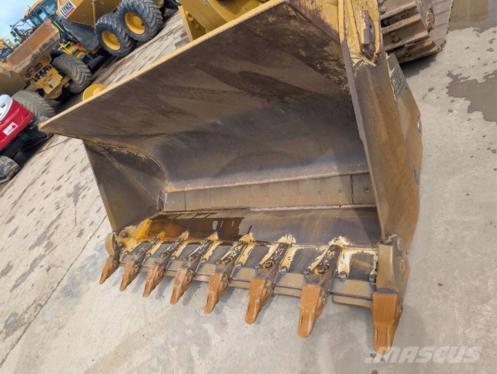 CAT 963 Tracked Loading Shovel with Ripper Rupsladers