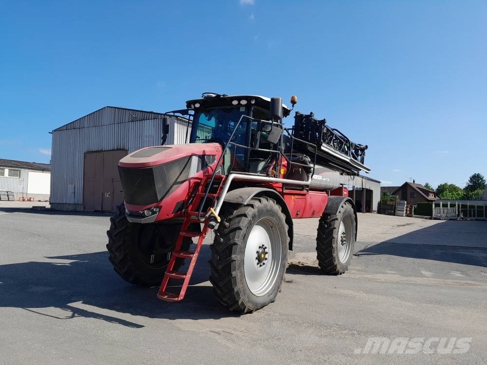 Horsch Leeb PT 330 Selbstfahrende Sprühgeräte