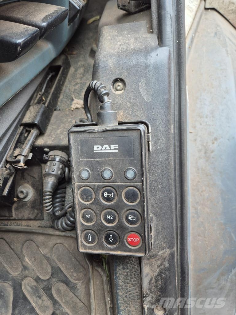 DAF CF 75 met Palfinger containerkraan Ldv/dropside