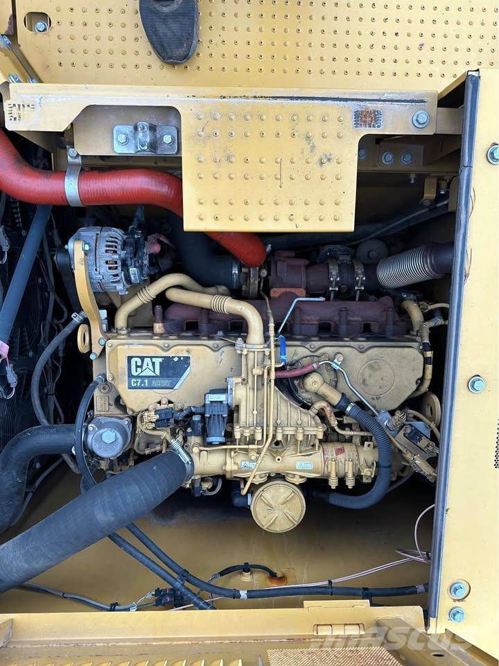 CAT 330GC Pásové rýpadlá