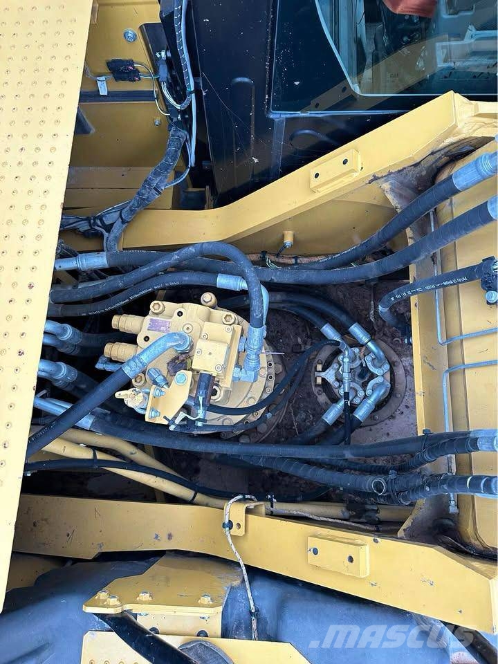CAT 330GC Pásové rýpadlá