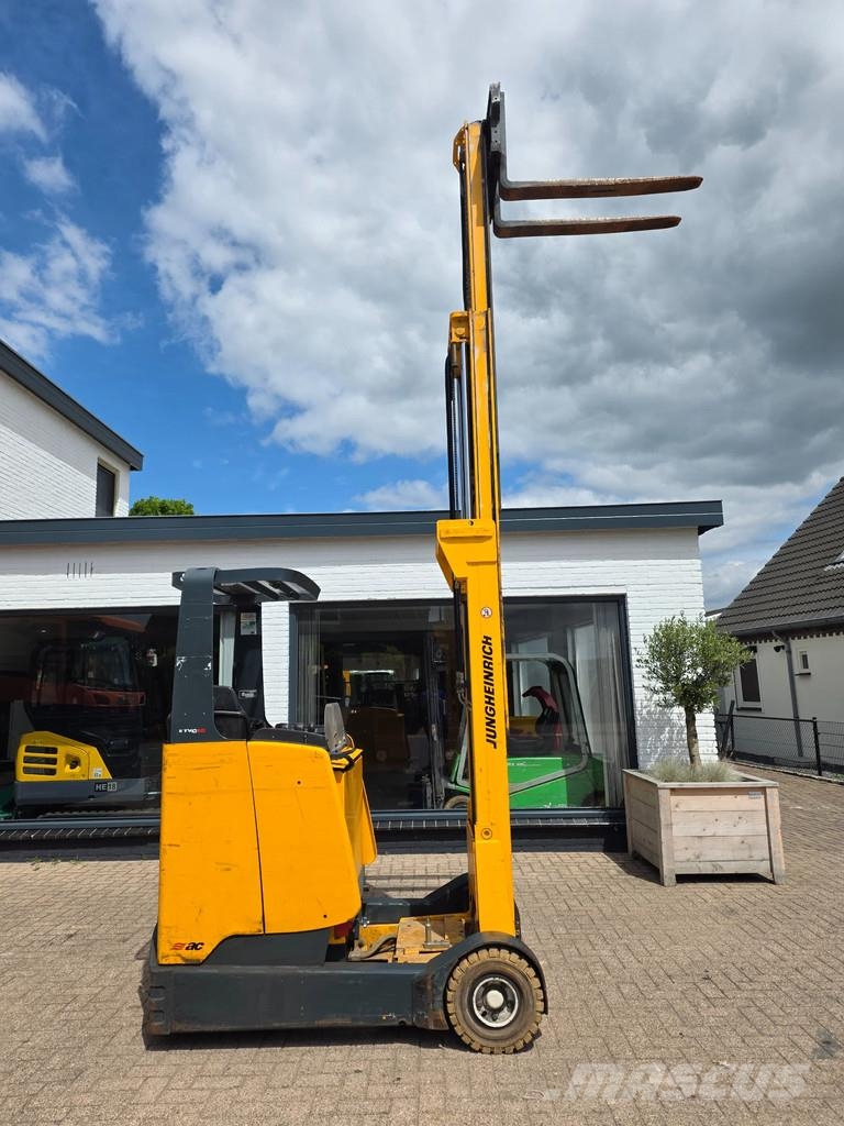 Jungheinrich Reachtruck heftruck triplo hoge wielen Электропогрузчики