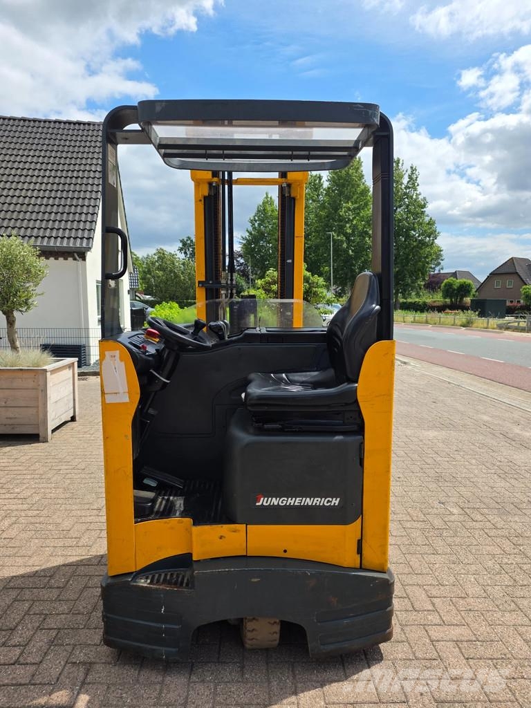 Jungheinrich Reachtruck heftruck triplo hoge wielen Электропогрузчики