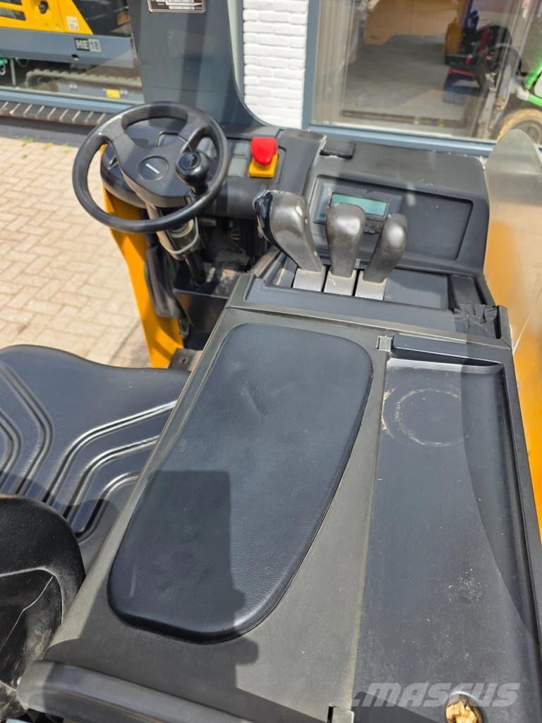 Jungheinrich Reachtruck heftruck triplo hoge wielen Электропогрузчики