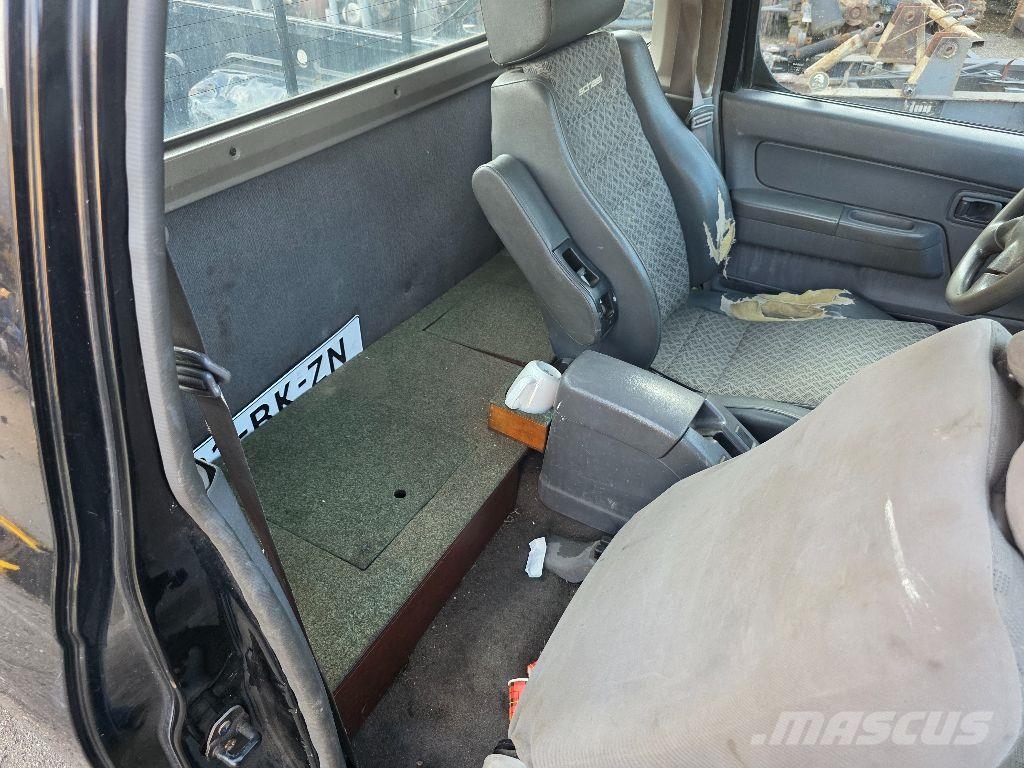 Nissan Pickup King Cab 2.5DI 4WD Otros camiones