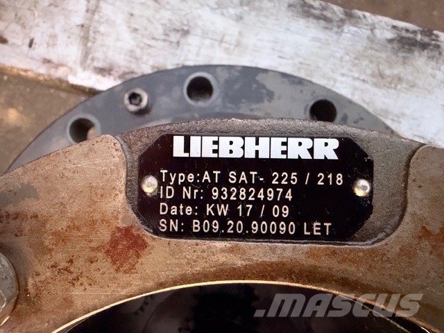 Liebherr A 316 SWING GEARS SAT 225/218 Växellåda