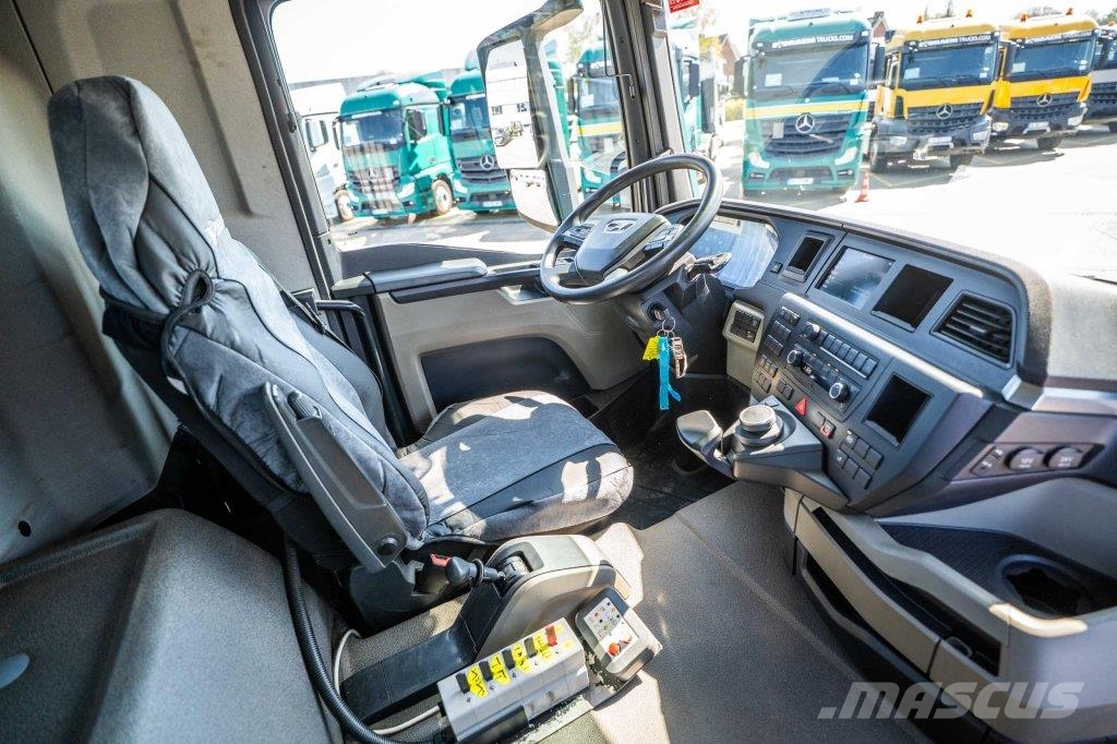 MAN TGS 35.510 8X4-4 BL + TAJFUN L170 K Камиони с кран с кука