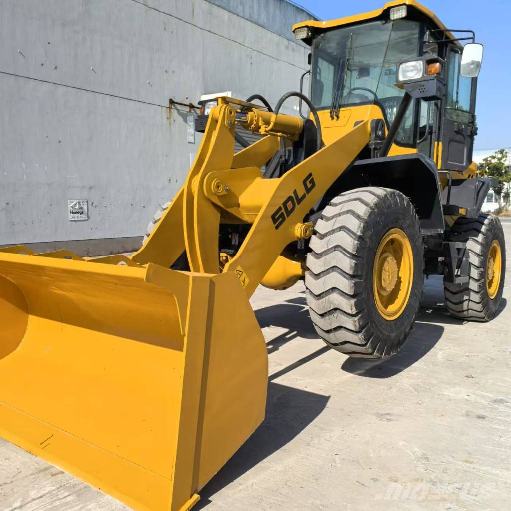 SDLG LG 936 L Kolesni nakladalci