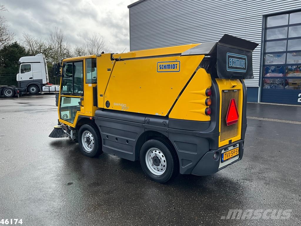 Schmidt Swingo Compact 200 Euro 6 Прибиральні машини