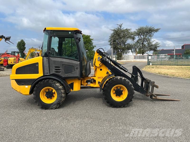 JCB 406 Chargeuse sur pneus
