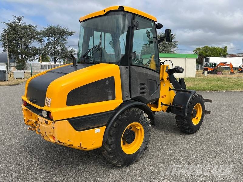 JCB 406 Chargeuse sur pneus