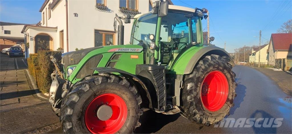 Fendt 722 Vario SCR Profi Traktoren