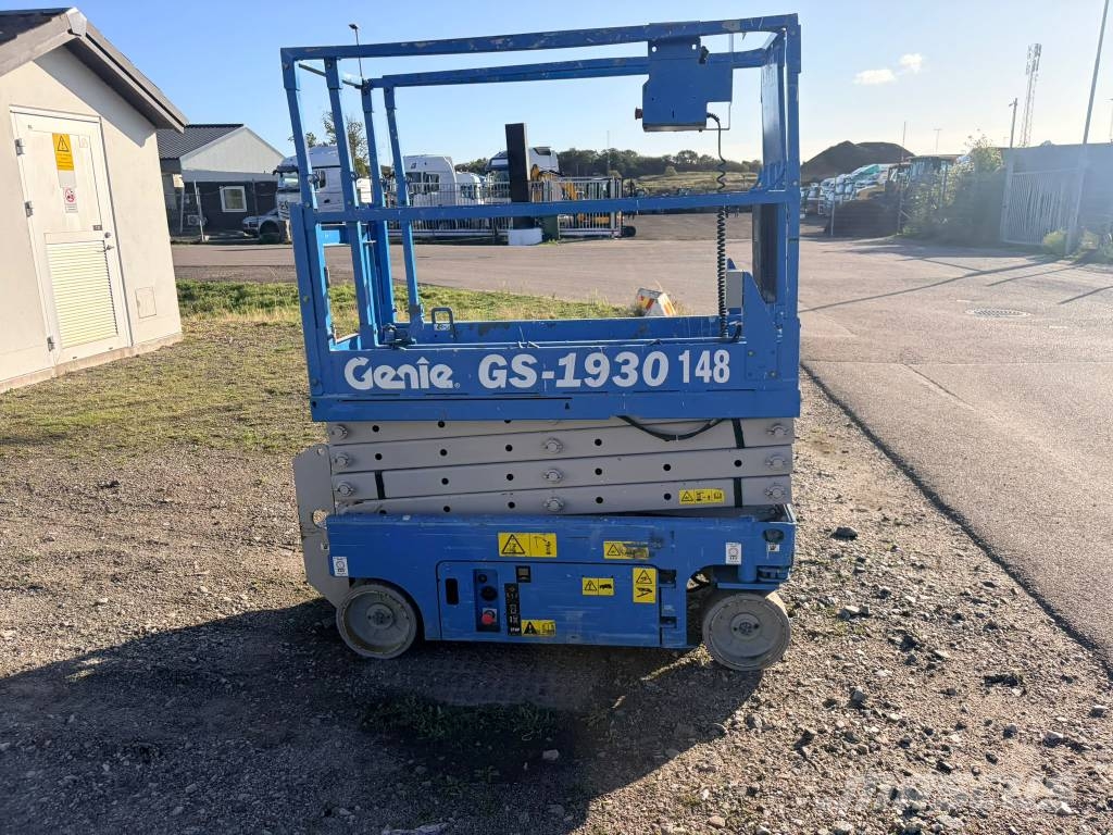 Genie GS 1930 Šķerveida pacēlāji