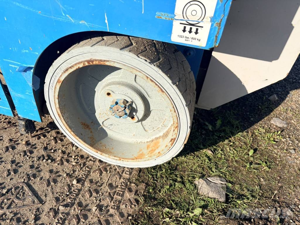Genie GS 1930 Šķerveida pacēlāji