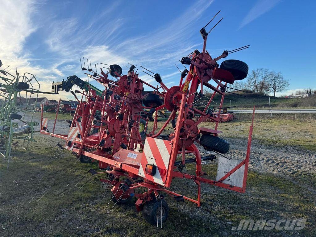 Kuhn GF7601MH Grābekļi un siena ārdītāji