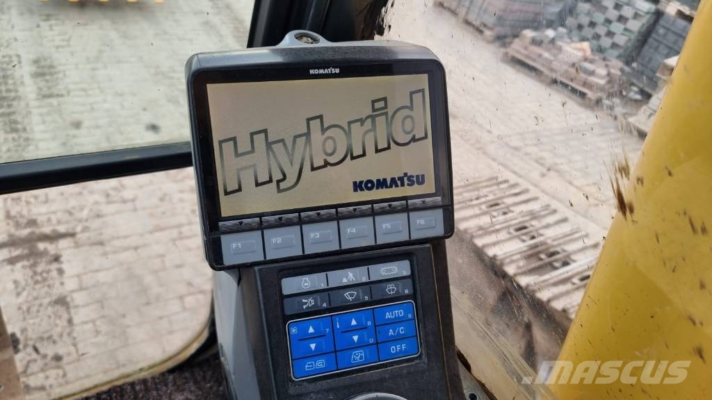 Komatsu HB 215 LC Long Reach Vikšriniai ekskavatoriai
