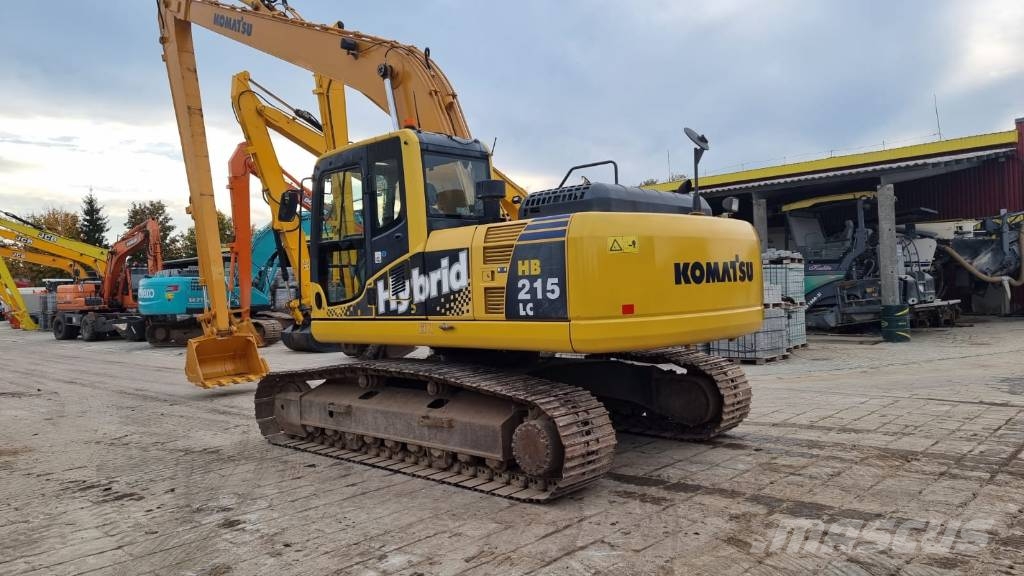 Komatsu HB 215 LC Long Reach Vikšriniai ekskavatoriai