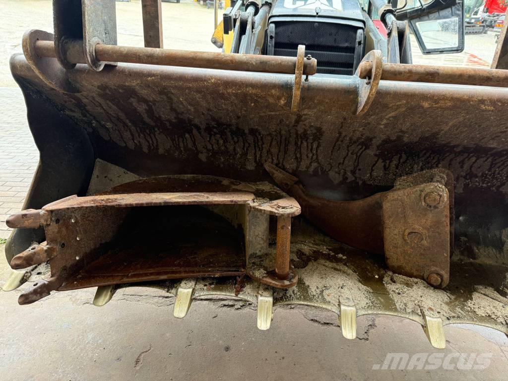 CAT 428 D 4x4 Grävlastare