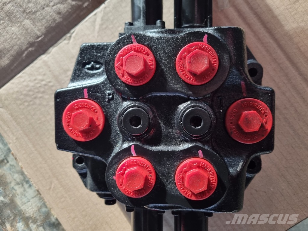 Manitou Electro-hydraulic control valve for stabilizers هيدروليات
