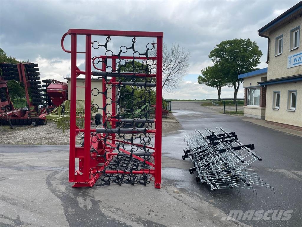 Wiesenegge 8 Meter + Striegel - Sonderpreis Övriga vallmaskiner