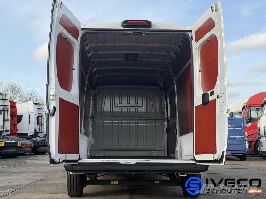 Fiat E-Ducato 3.5T L3H2 47 kWh 123pk - 4040(L3H2) • Cam Sanduk kombiji